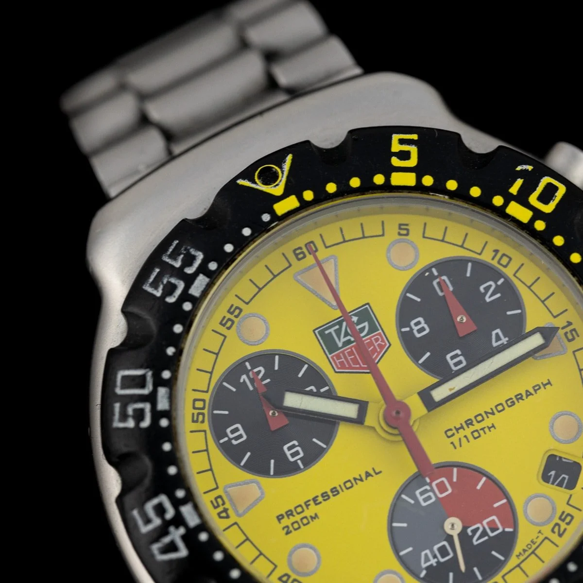 Regal Time — Tag Heuer Formular 1 Quartz Chronograph CA1213 Yellow